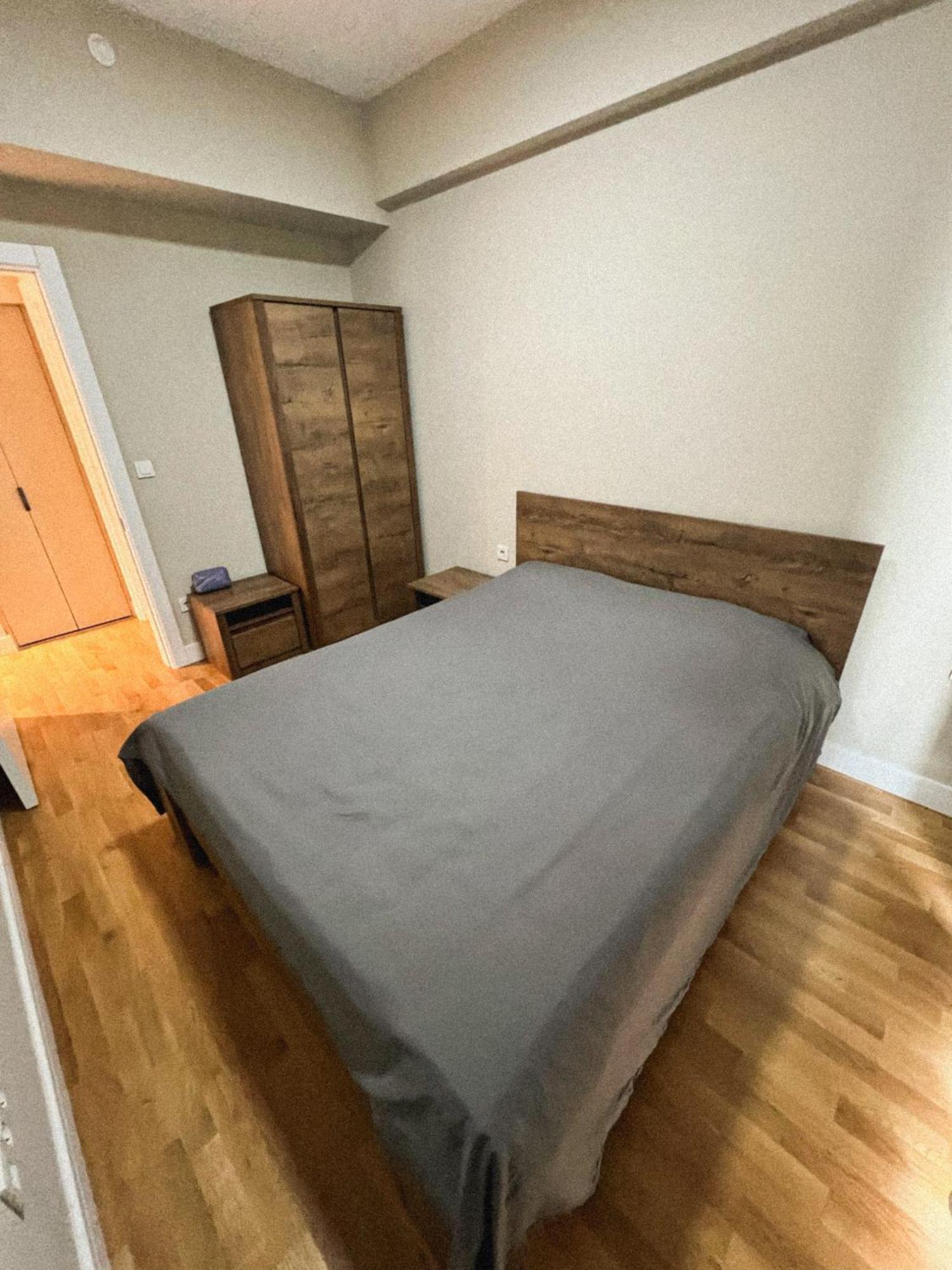 180° View Apartment In Diamond Building Skopje Esterno foto