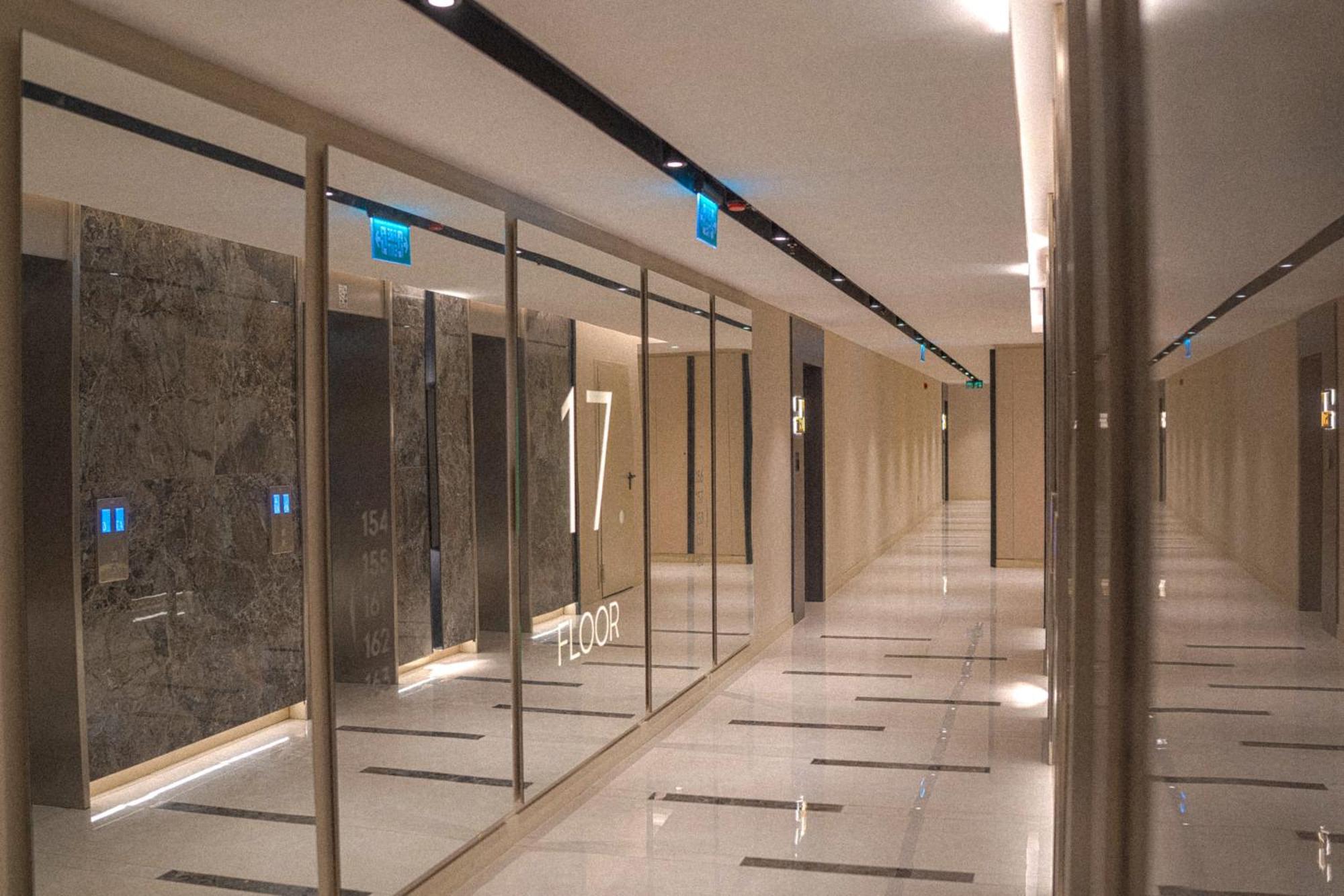 180° View Apartment In Diamond Building Skopje Esterno foto
